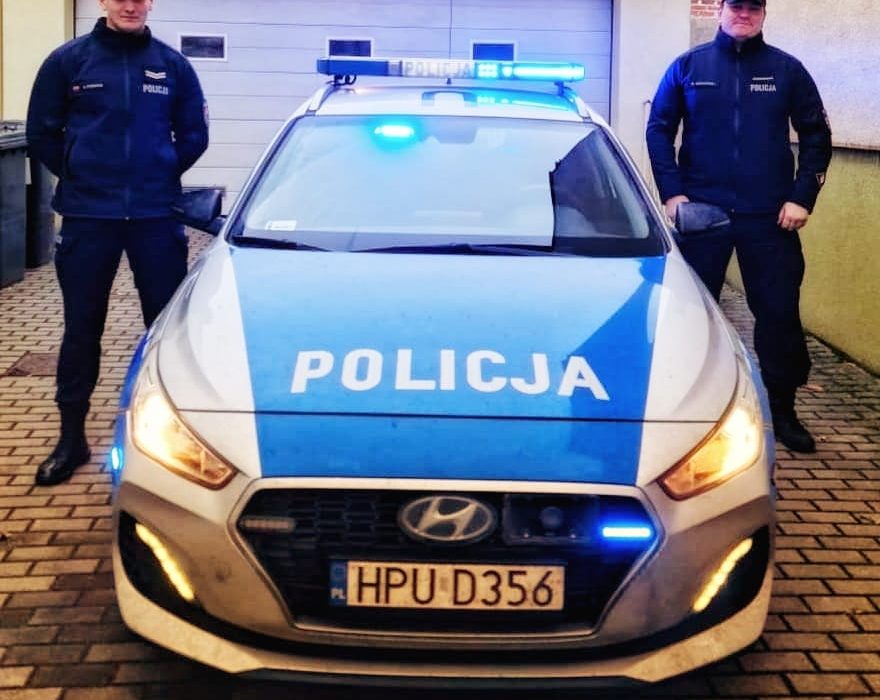 kleczew, policjanci, pomoc